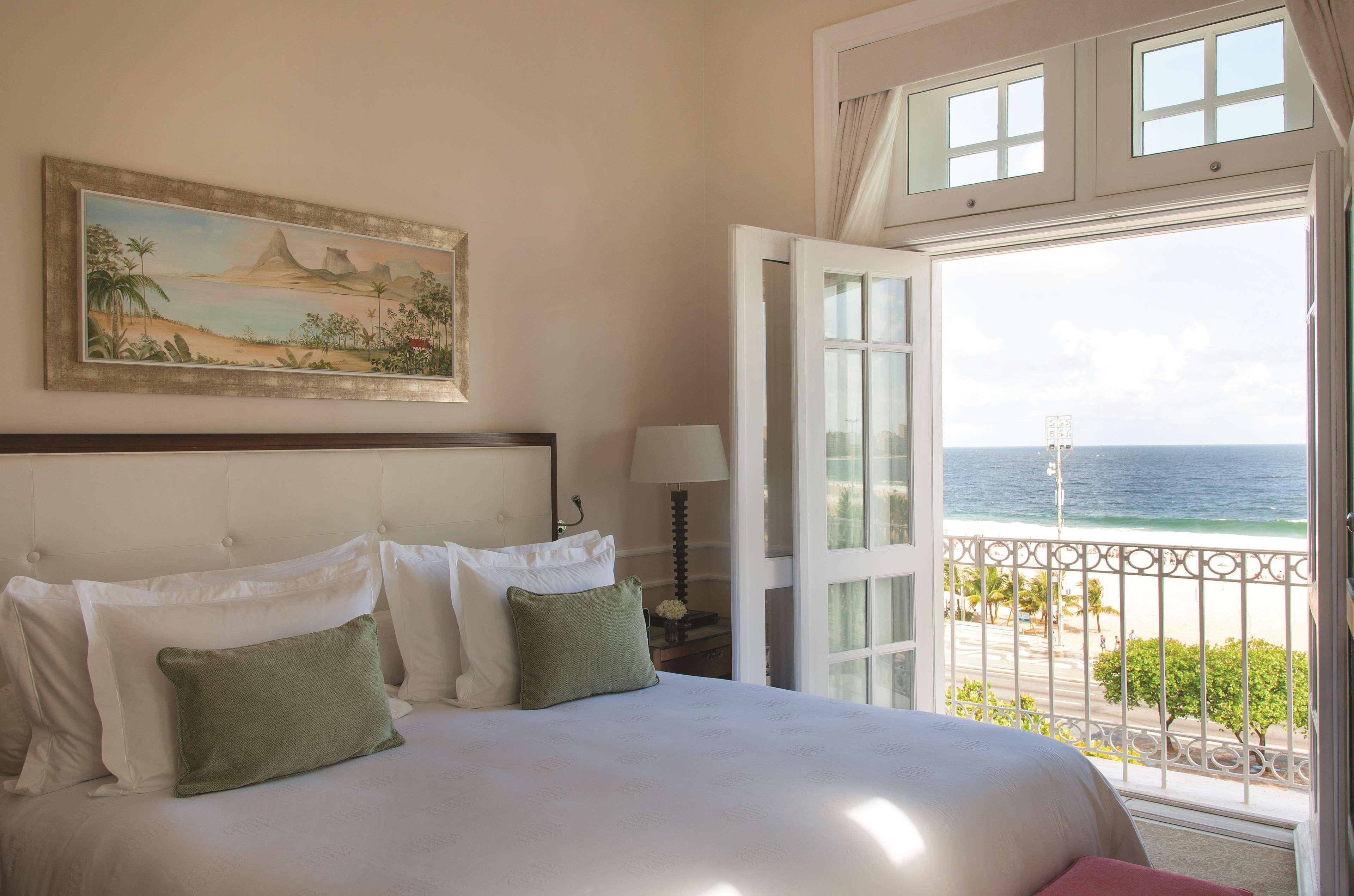 Copacabana Palace, A Belmond Hotel, Ріо-де-Жанейро Екстер'єр фото A room at the Oyster Box